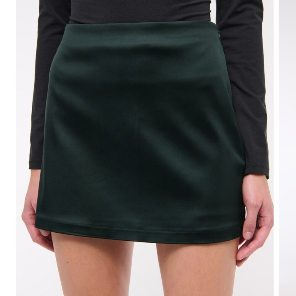 Abercrombie & Fitch Dark Green Mini Skirt